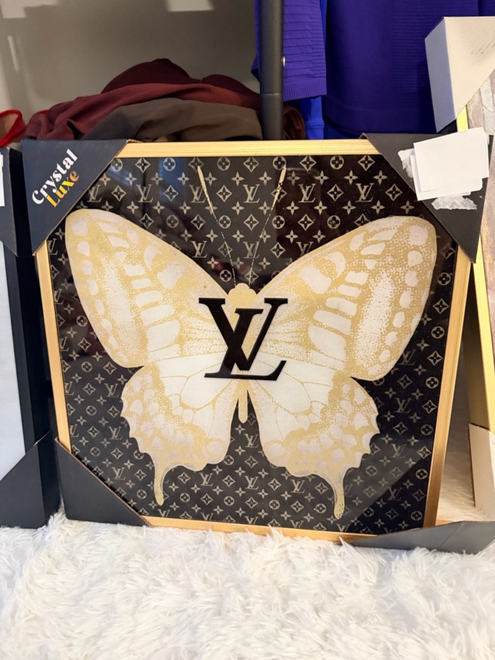LV Butterfly Gold